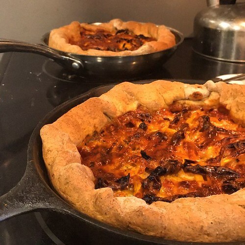 how to reheat deep dish pizza